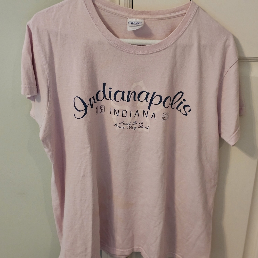Pink Indianapolis t-shirt